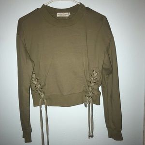Olive Pullover